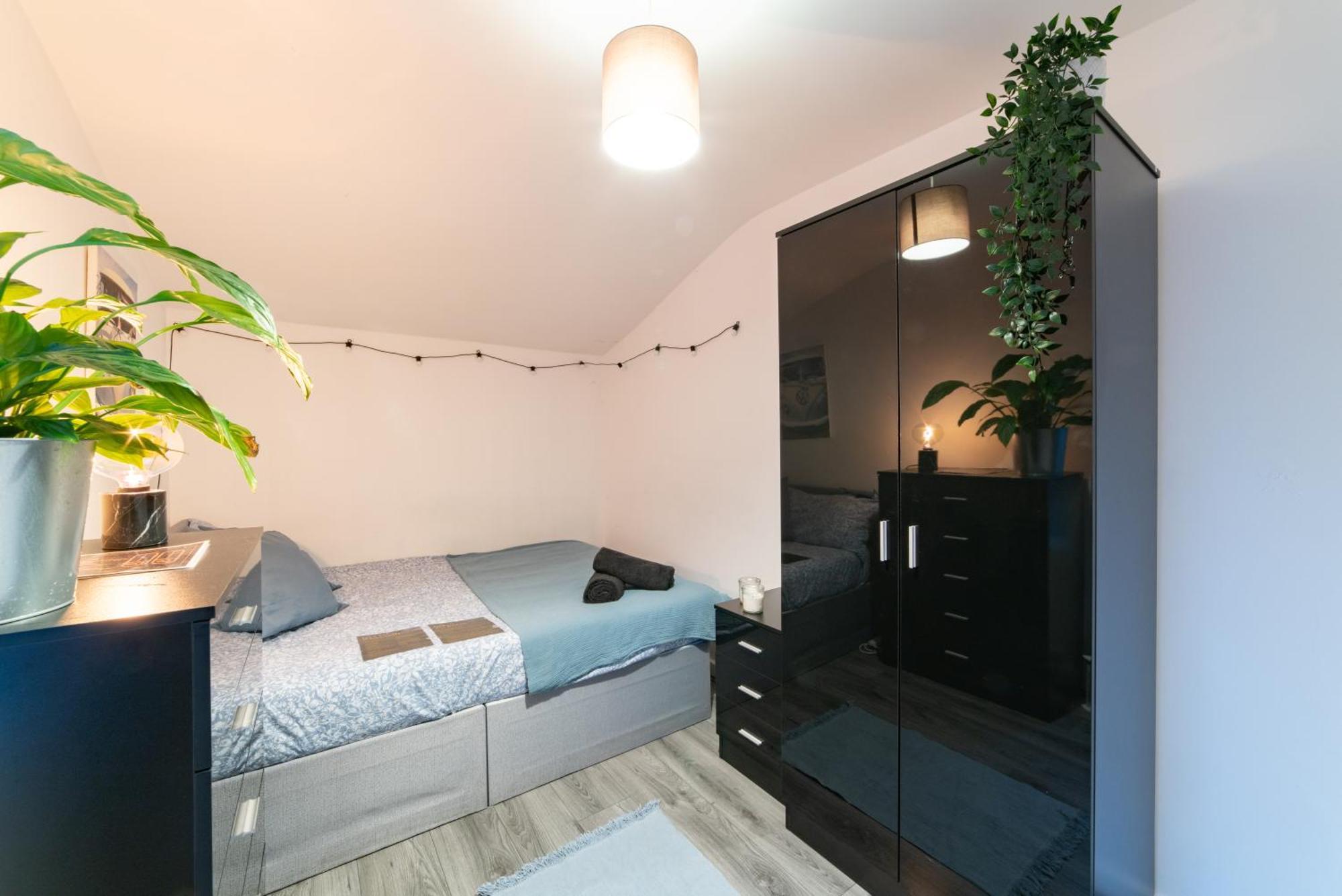 Cozy Rooms In Shared Accommodation Near Anfield Stadium With Parking And Wifi Liverpool Exterior photo